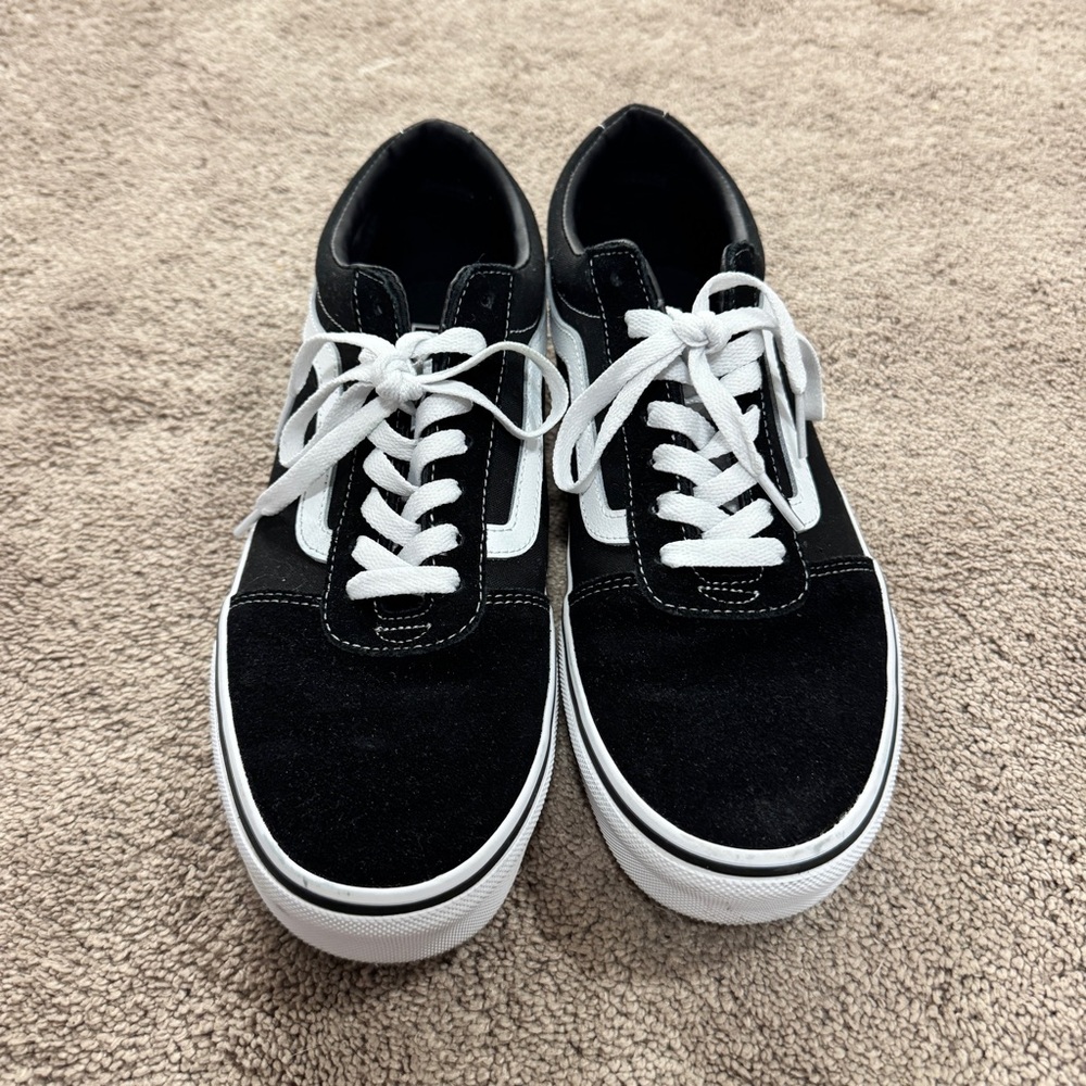 Vans Black and White Old Skool Low-Top Sneakers - Picture 2 of 6